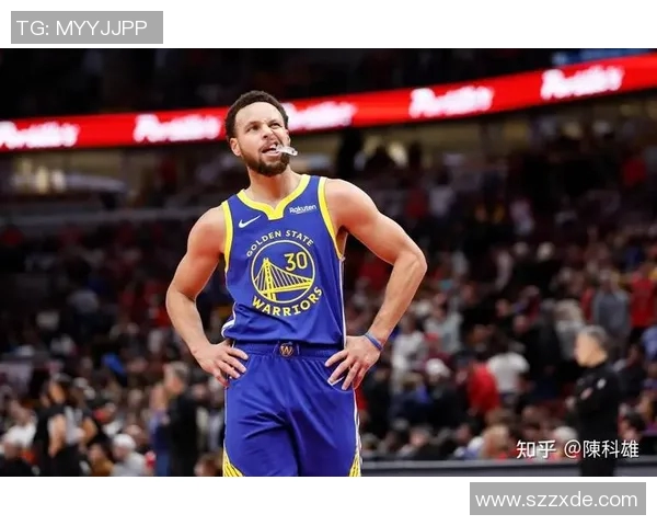 打卡下班？库里超远不讲理三分命中 随后科尔直接将他换下